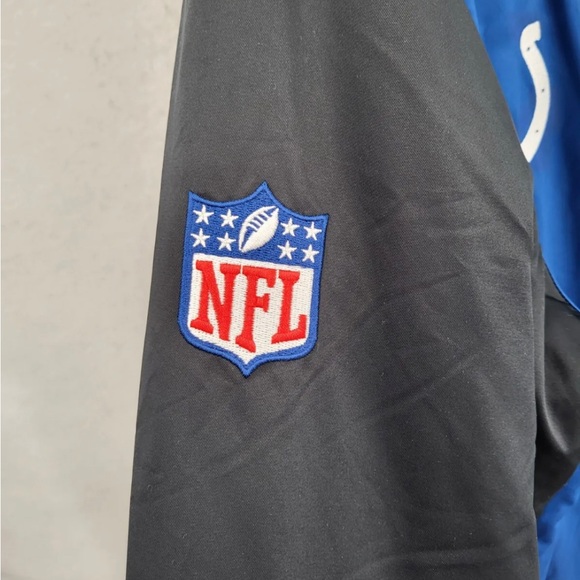 Nike Colts reversible jacket. Large - Picture 8 of 10